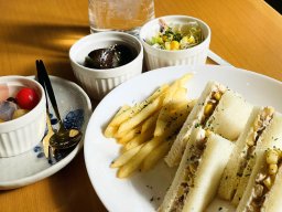 【開店】あの“ノッポさん”がカフェをオープン！介護の総合相談もできる「NOPPO CAFE」東浦町に12/1(日)オープン