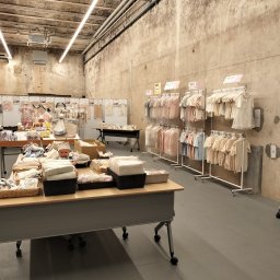 オオサカヤ　育児工房